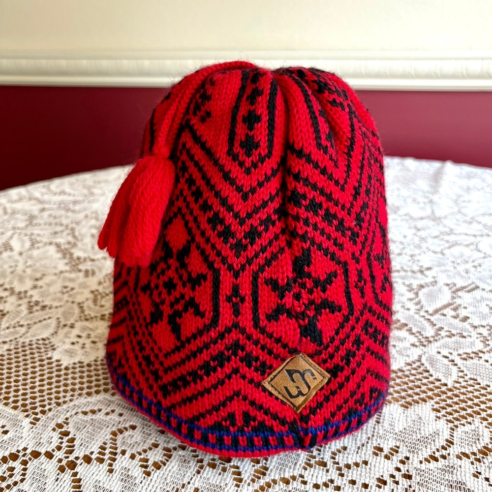 Merkley Headgear Canada Virgin Wool Beanie Red Nordic Tassel Vintage Ski Hat